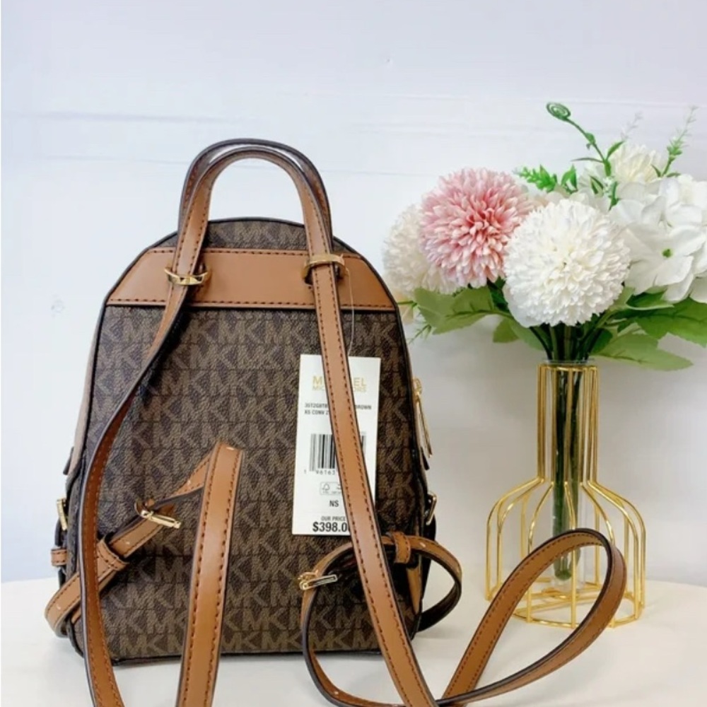 NWT Michael Kors Mini Convertible Brown Signature Backpack - Picture 2 of 8